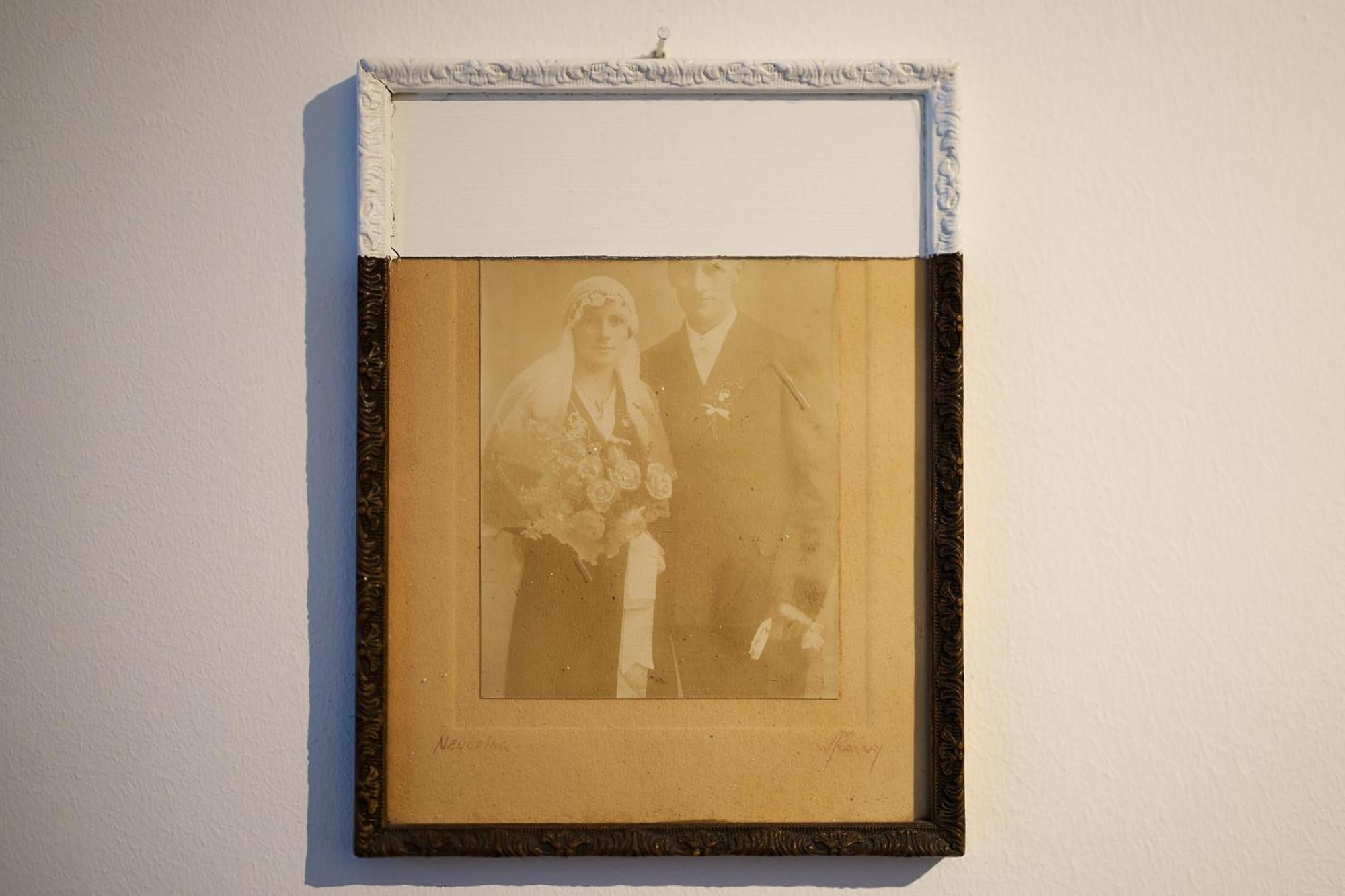 Zur Krone Neuotting Bagian luar foto